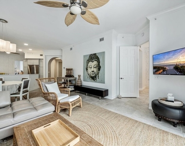 700 Bentwater Circle - Photo Thumbnail 3