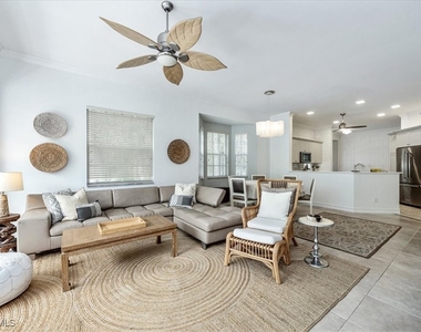 700 Bentwater Circle - Photo Thumbnail 2