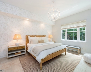 700 Bentwater Circle - Photo Thumbnail 27