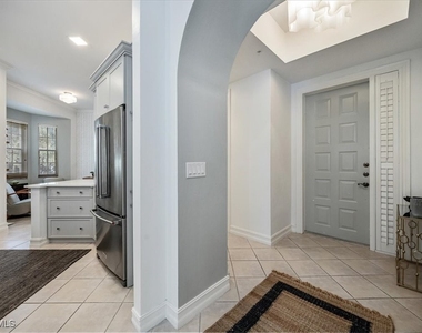 700 Bentwater Circle - Photo Thumbnail 1