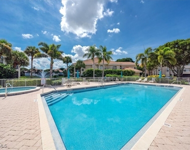 700 Bentwater Circle - Photo Thumbnail 21