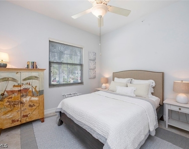700 Bentwater Circle - Photo Thumbnail 30