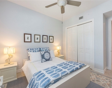 700 Bentwater Circle - Photo Thumbnail 32