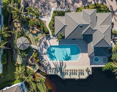 700 Bentwater Circle - Photo Thumbnail 16