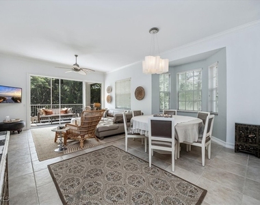 700 Bentwater Circle - Photo Thumbnail 4