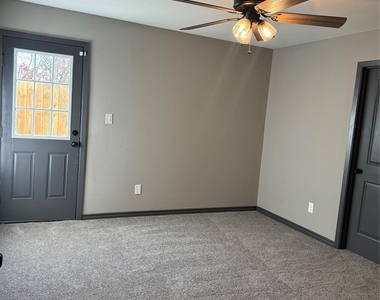 7906 Sexton Street - Photo Thumbnail 14