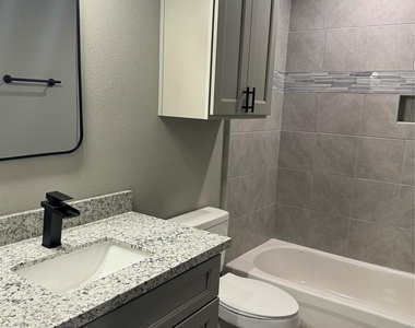 7906 Sexton Street - Photo Thumbnail 9
