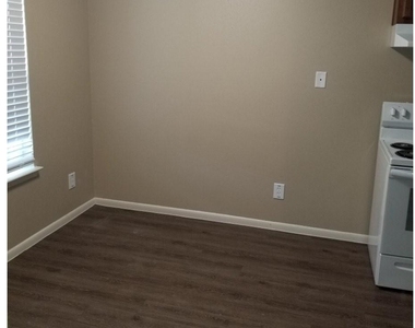 15027 Quail Ridge Rd - Photo Thumbnail 5