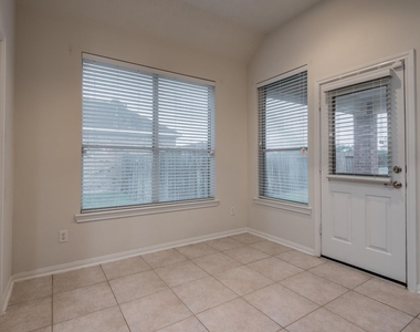 24623 Blane Drive - Photo Thumbnail 12