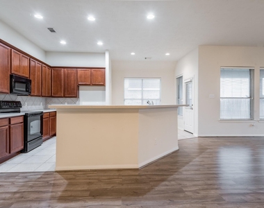 24623 Blane Drive - Photo Thumbnail 6
