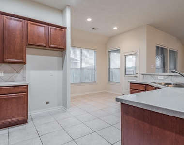 24623 Blane Drive - Photo Thumbnail 7