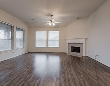 24623 Blane Drive - Photo Thumbnail 14