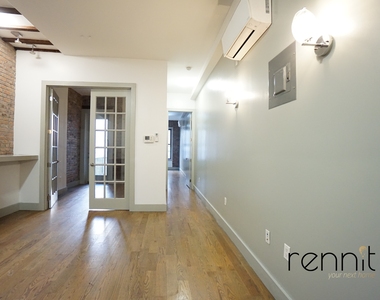 71 Stuyvesant Avenue - Photo Thumbnail 8