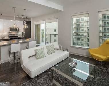 2144 Peachtree Road - Photo Thumbnail 8