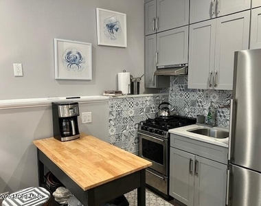 892 Elberon Avenue - Photo Thumbnail 11