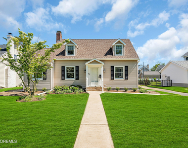 409 Trenton Boulevard - Photo Thumbnail 3