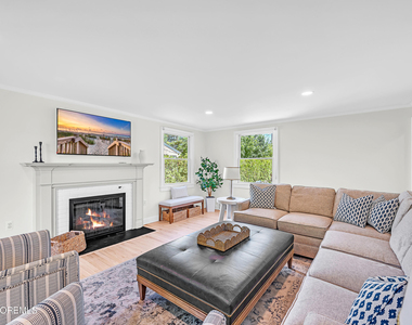 409 Trenton Boulevard - Photo Thumbnail 6