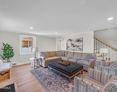 409 Trenton Boulevard - Photo Thumbnail 8