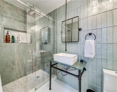 417 Ne 15th Avenue - Photo Thumbnail 26