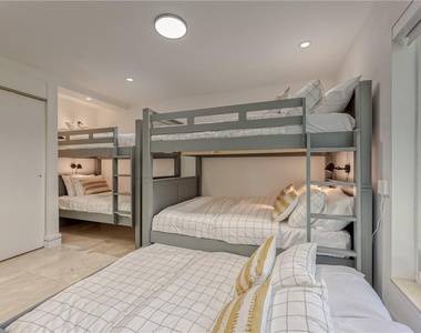 268 Imperial Lane - Photo Thumbnail 36
