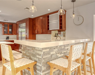 268 Imperial Lane - Photo Thumbnail 27