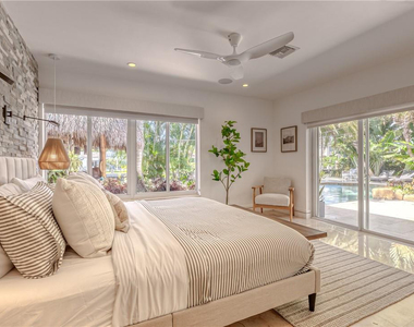 268 Imperial Lane - Photo Thumbnail 32