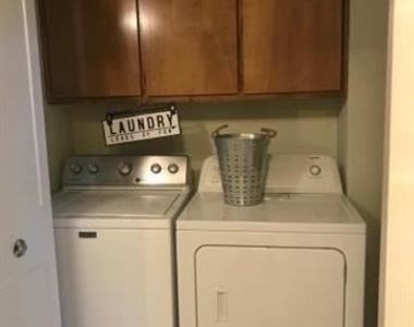 2714 Mccart Avenue - Photo Thumbnail 8