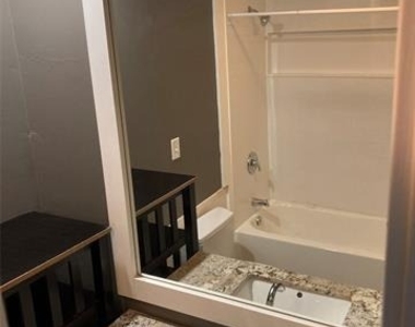 2714 Mccart Avenue - Photo Thumbnail 19