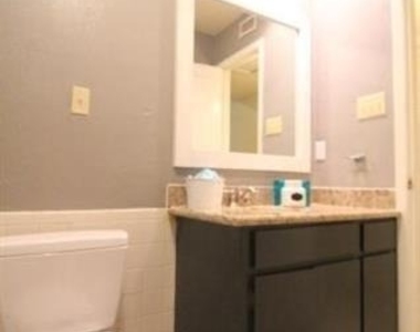 2714 Mccart Avenue - Photo Thumbnail 16