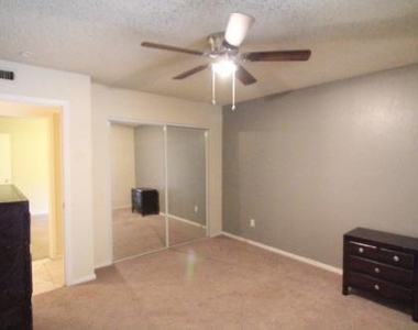 2714 Mccart Avenue - Photo Thumbnail 21