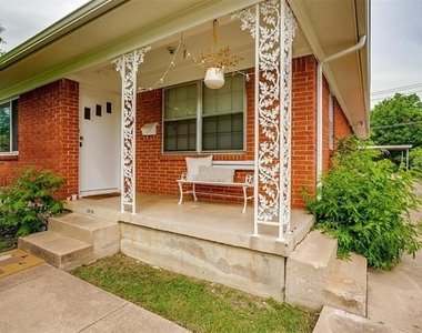 3217 Lubbock Avenue - Photo Thumbnail 1