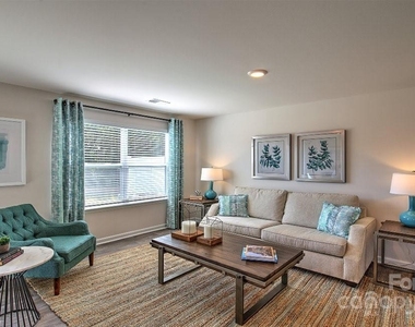 145 Monroe Creek Boulevard - Photo Thumbnail 5