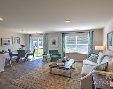 145 Monroe Creek Boulevard - Photo Thumbnail 4