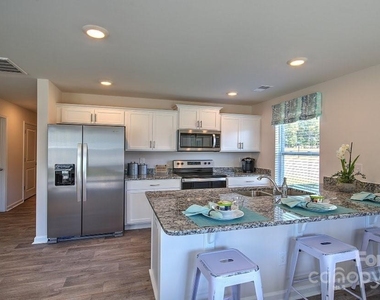 145 Monroe Creek Boulevard - Photo Thumbnail 2