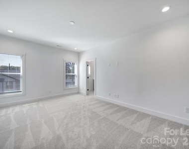 511 Bowman Road - Photo Thumbnail 18