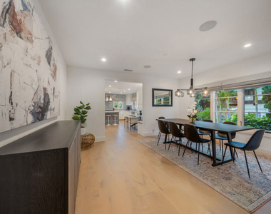 1948 N Curson Avenue - Photo Thumbnail 28