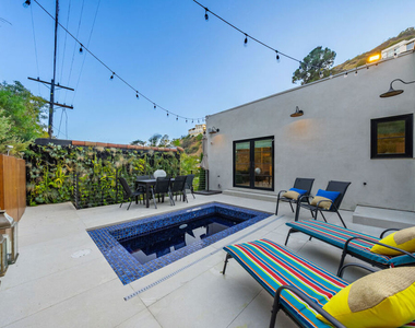 1948 N Curson Avenue - Photo Thumbnail 69