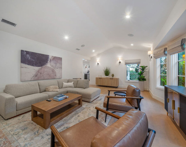 1948 N Curson Avenue - Photo Thumbnail 35