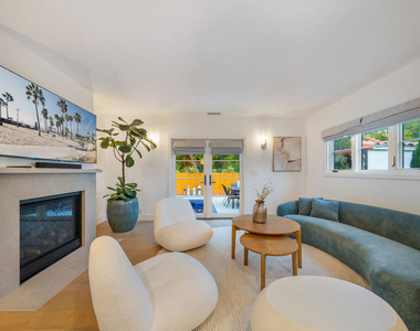 1948 N Curson Avenue - Photo Thumbnail 21