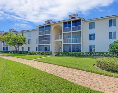 4444 Ne Ocean Boulevard - Photo Thumbnail 24