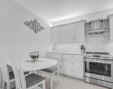 4444 Ne Ocean Boulevard - Photo Thumbnail 6