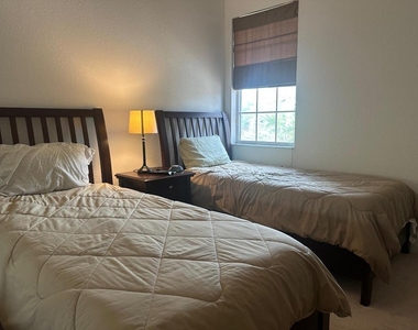 2894 Cedar Dunes Drive - Photo Thumbnail 11