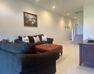 2894 Cedar Dunes Drive - Photo Thumbnail 4