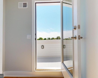 511 N Paxon Street - Photo Thumbnail 29