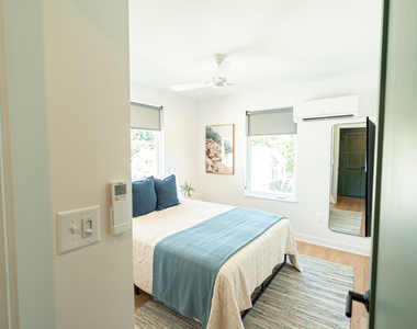 901 E Edenton Street - Photo Thumbnail 1