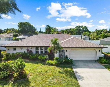 1426 Se 34th Terrace - Photo Thumbnail 25