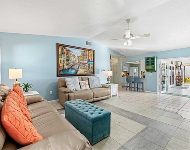 1426 Se 34th Terrace - Photo Thumbnail 26