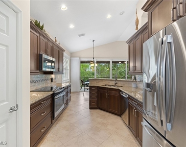 6669 Alden Woods Circle - Photo Thumbnail 10