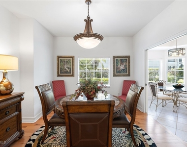 8177 Saratoga Drive - Photo Thumbnail 12
