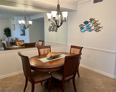 9518 Avellino Way - Photo Thumbnail 7